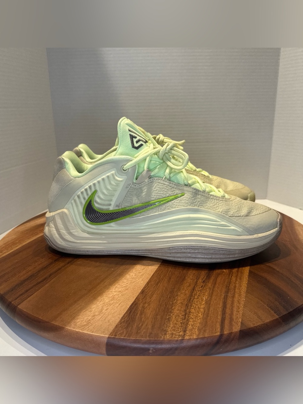 Nike Giannis Freak 7 "Spotlight" Basketball Shoes (Light Khak) Men’s Size 10